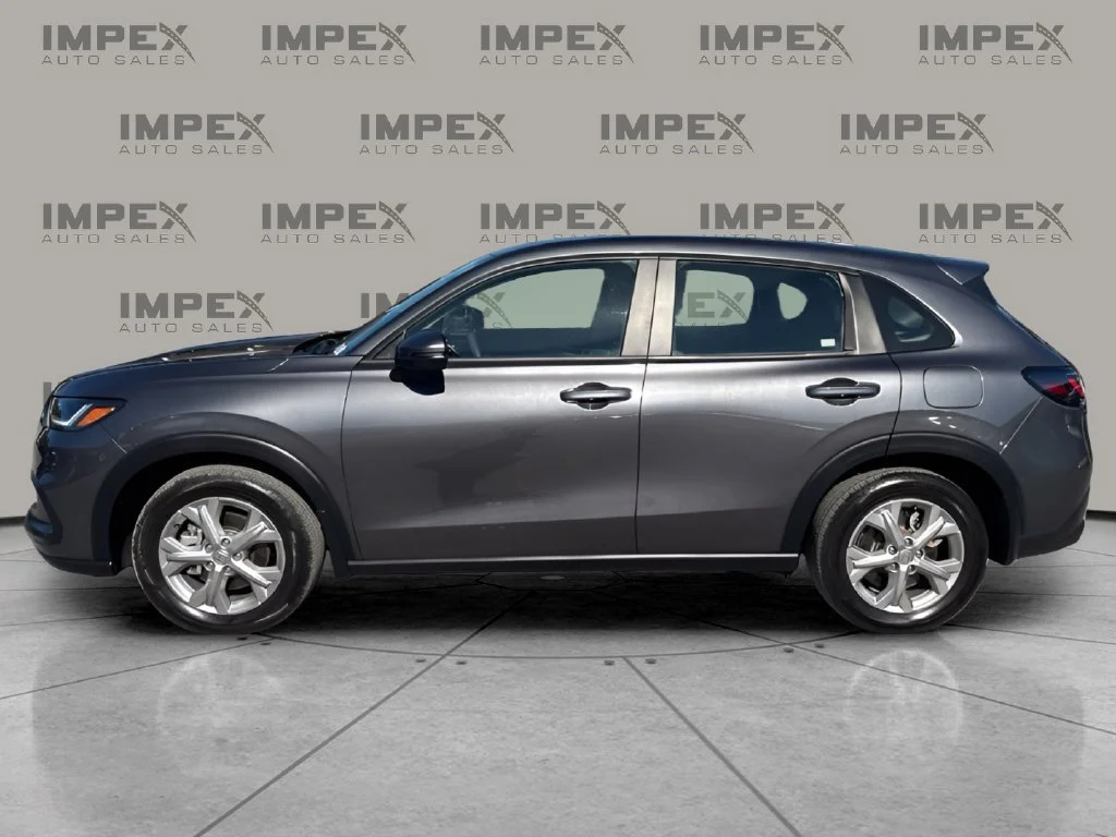 Used 2025  Honda LX image 2