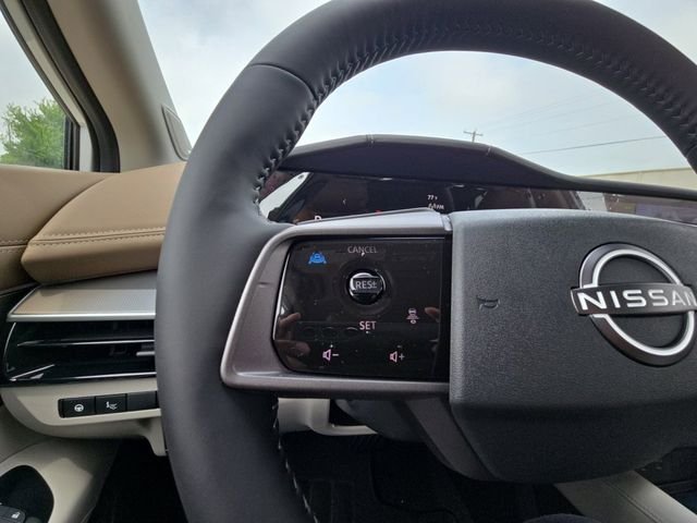 New 2026 Everest White Pearl TriCoat Nissan Platinum image 11