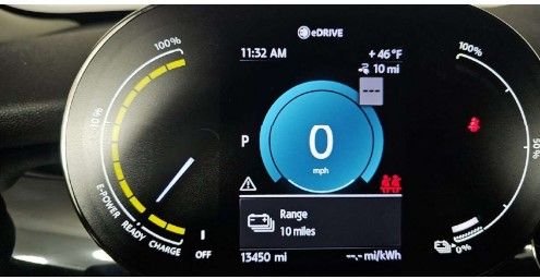 Used 2024 MINI Hardtop 2 Door SE with VIN WMW13DJ04R2V08908 for sale in Middletown, RI