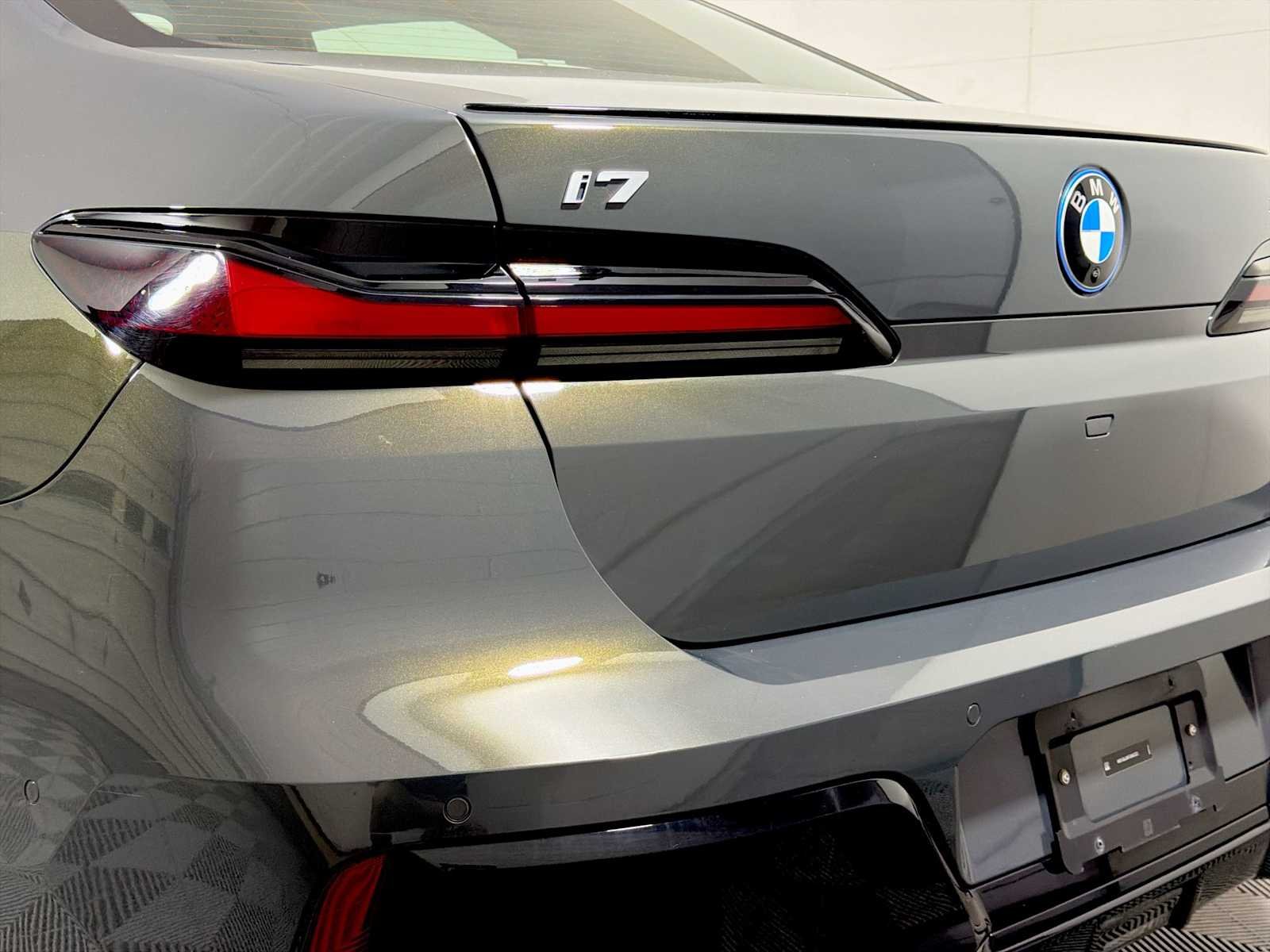2026 BMW i7 60 - Photo 27