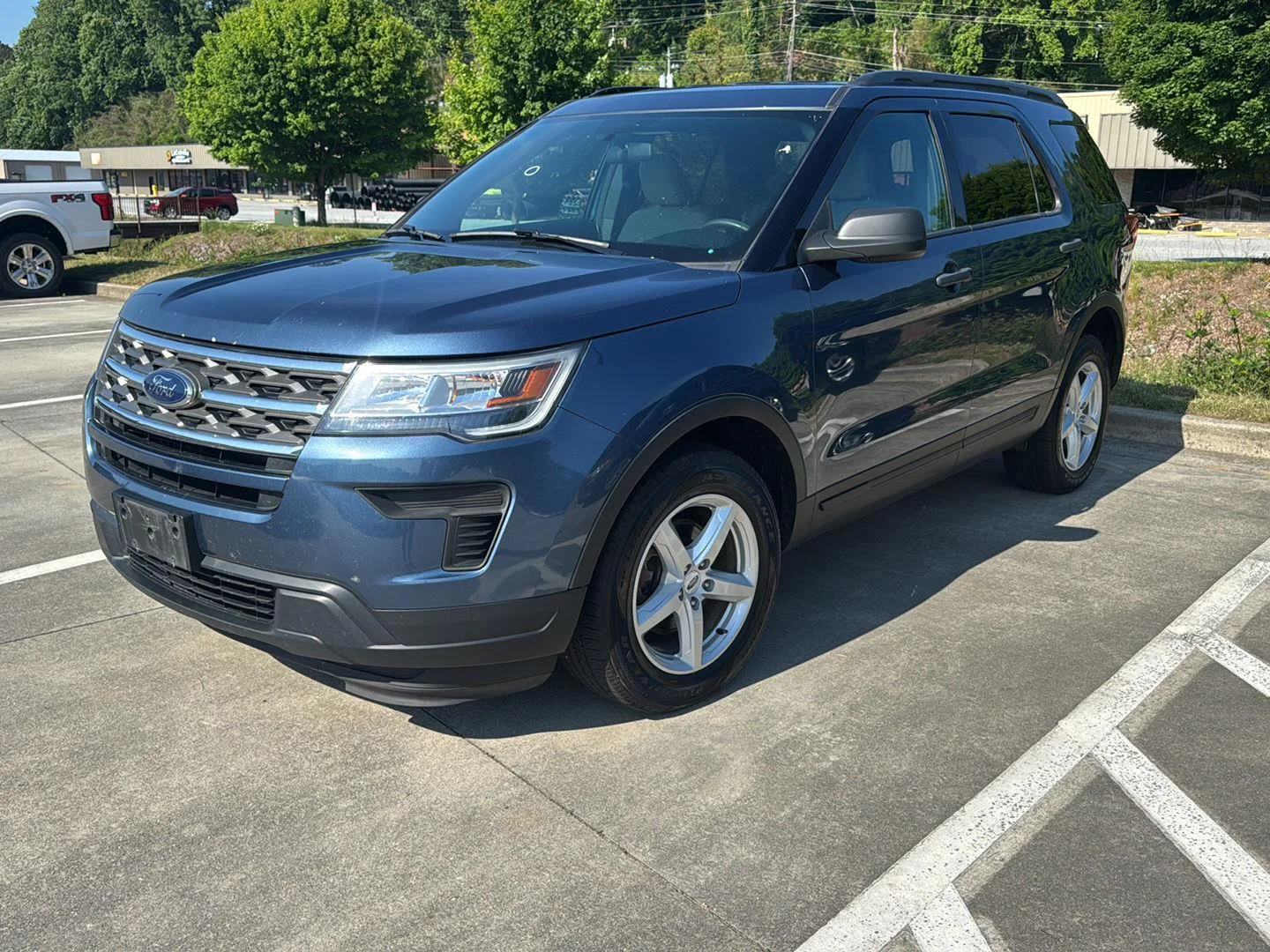 2018 Ford Explorer Base 4WD's photo