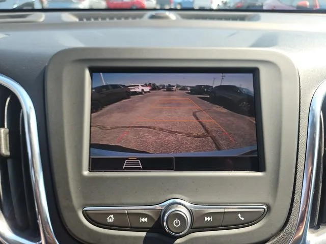Used 2024 Summit White Chevrolet LT image 20