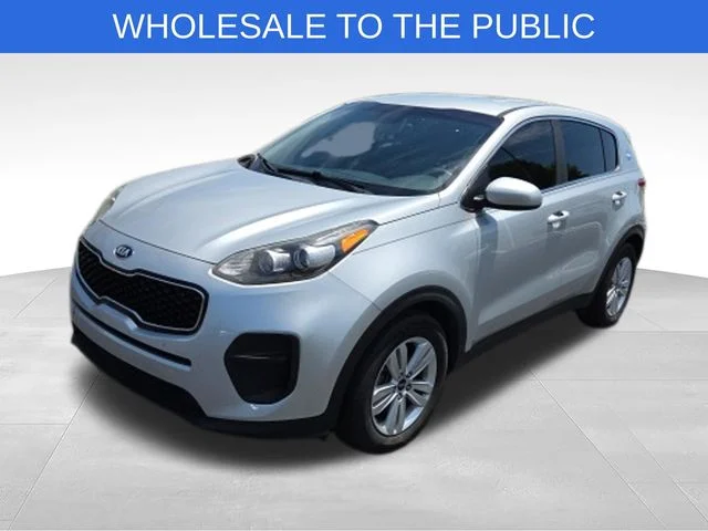 Used 2017 Silver Kia LX image 3