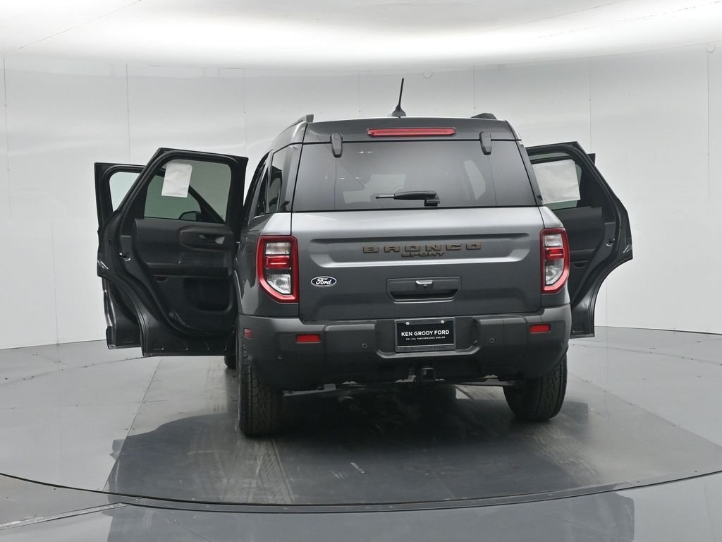 New 2026 Carbonized Gray Metallic Ford Big Bend image 33