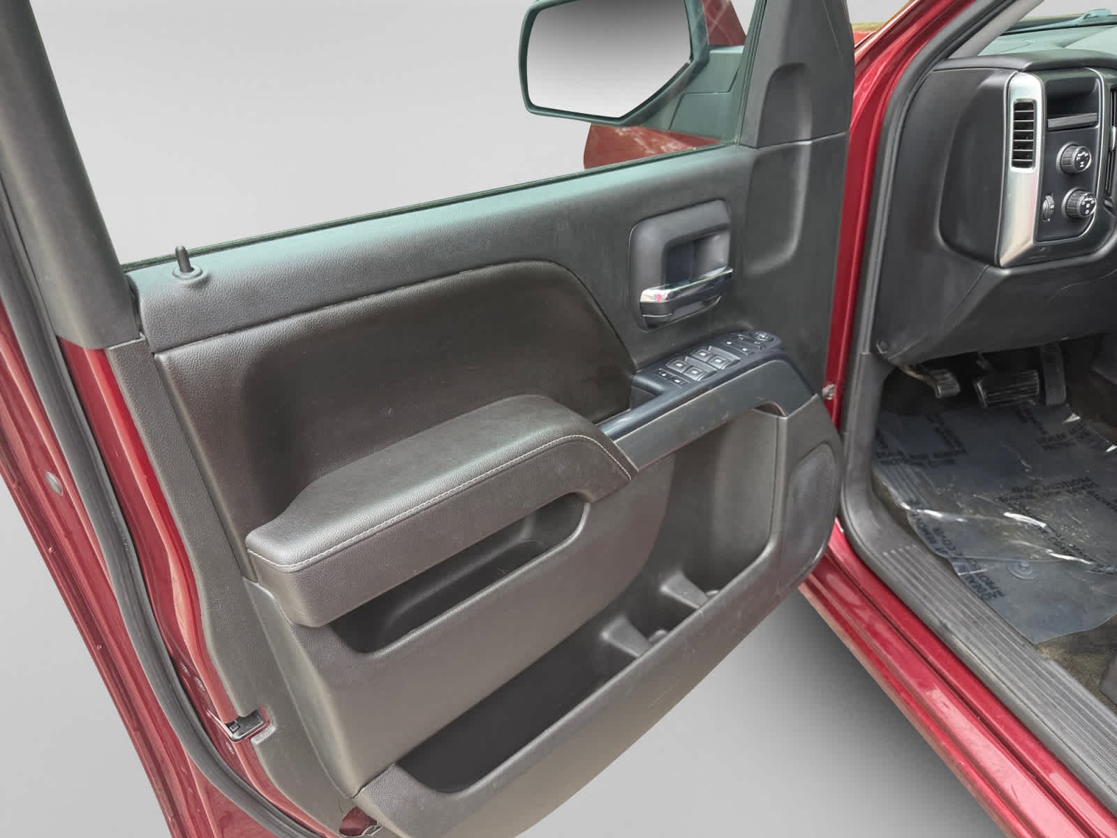 Used 2017 Siren Red Tintcoat Chevrolet LT image 10