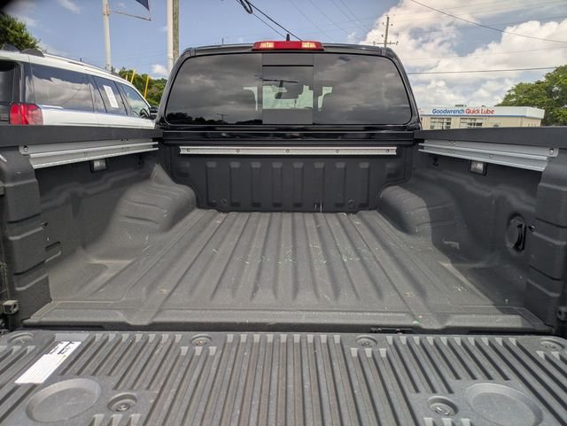 Used 2024 Black Nissan PRO-4X image 31