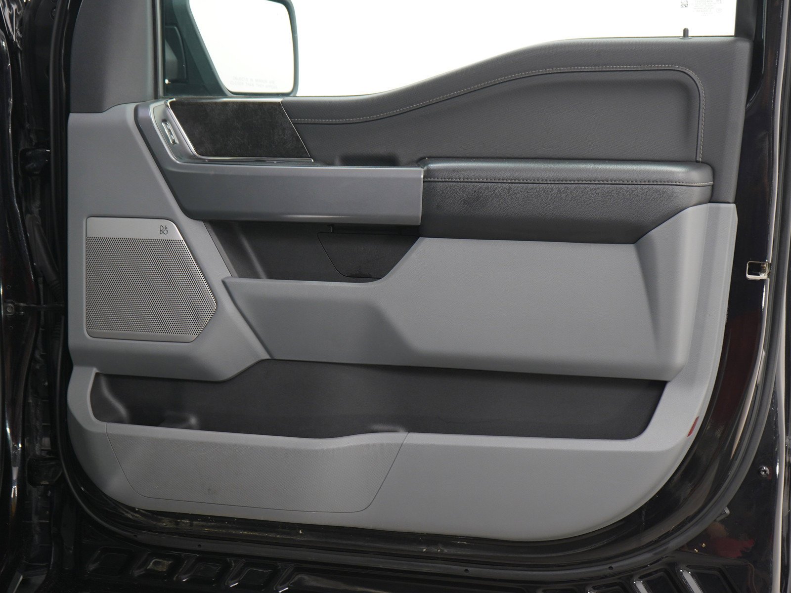 Used 2021 AGATE BLACK METALLIC Ford  image 13
