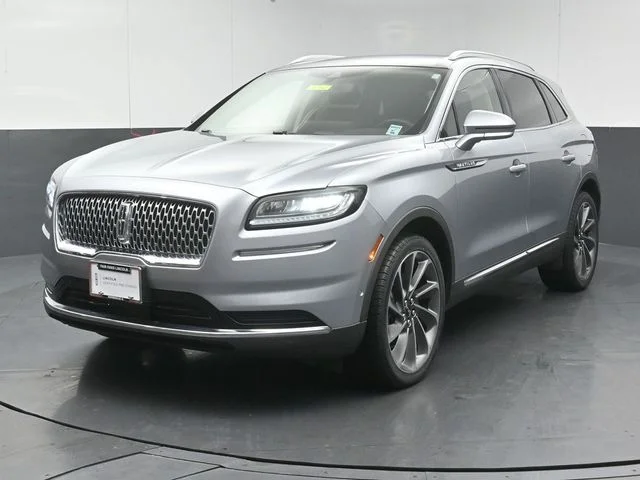 Used 2022 Silver Lincoln Reserve image 3