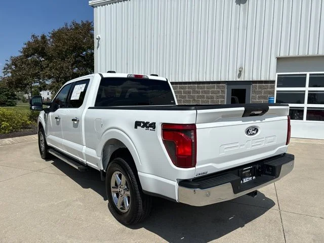 Certified Used 2024 Oxford White Clearcoat Ford XLT image 9