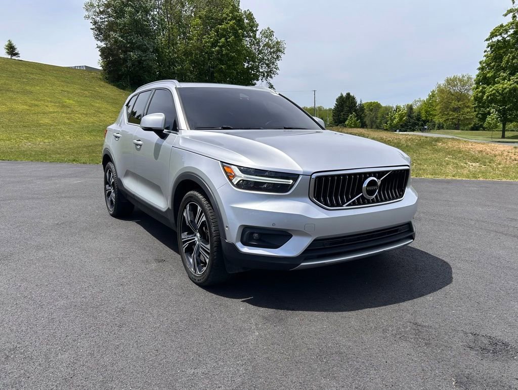 2019 Volvo XC40 T5 Inscription AWD's photo
