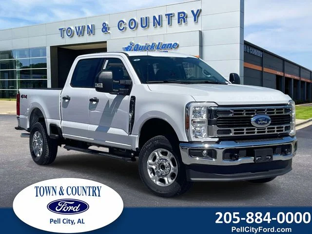 New 2026 Oxford White Ford XLT image 1