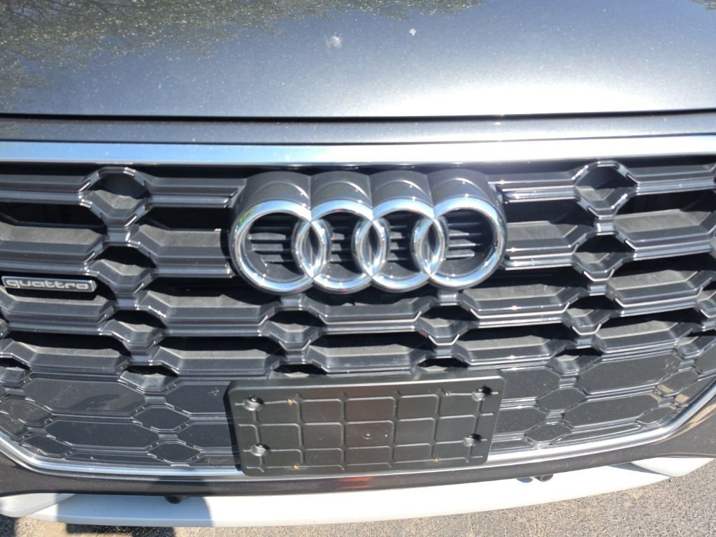 Used 2023 Daytona Gray Pearl Audi 45 S line Premium image 6