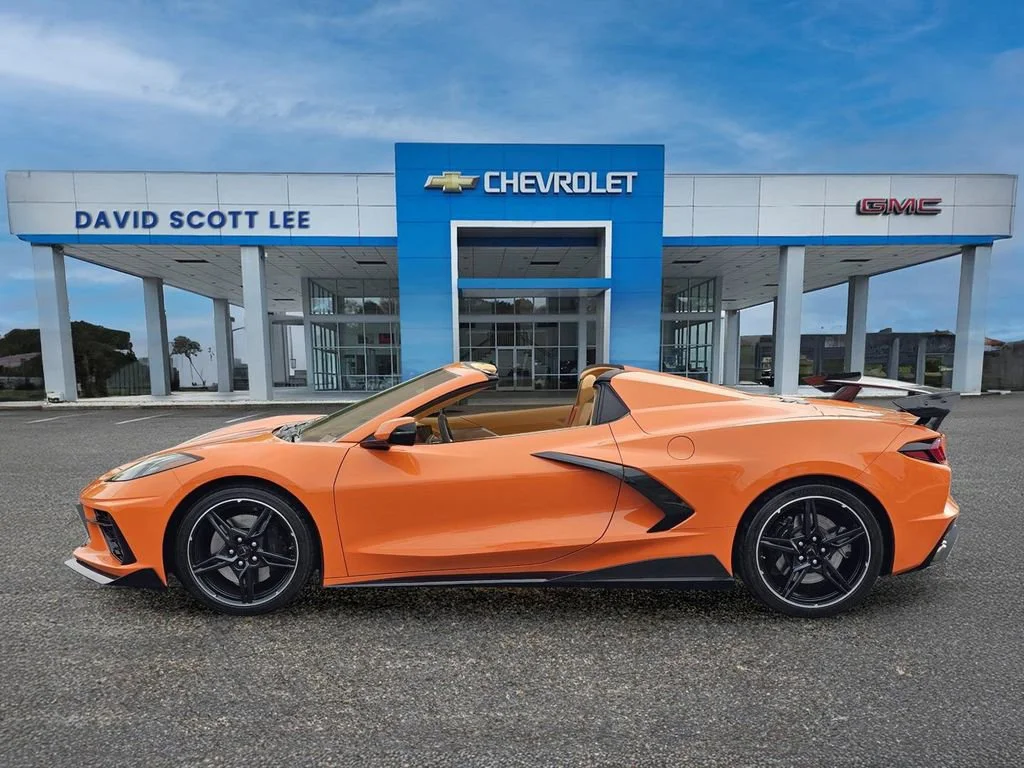 Used 2022 Amplify Orange Tintcoat Chevrolet 3LT image 12