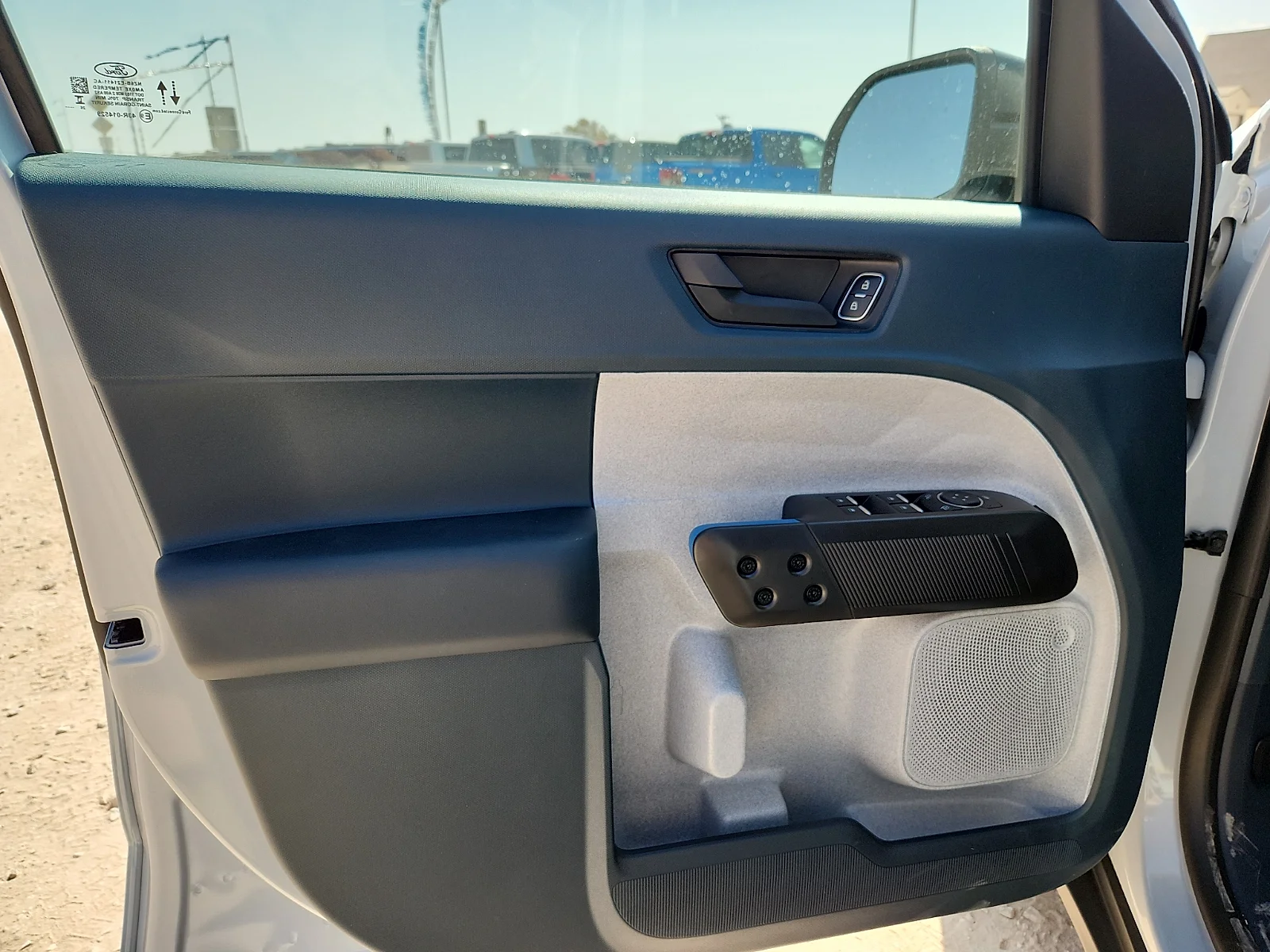 New 2026 Space White Metallic Ford XLT image 13