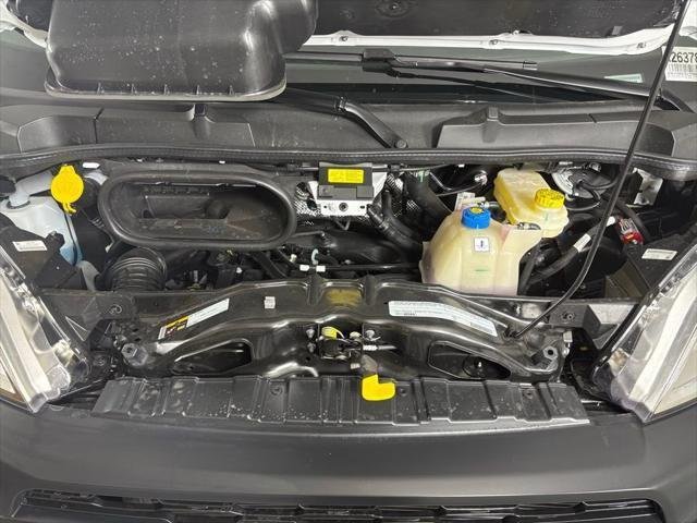 New 2026 Bright White Clear-Coat Exterior Paint RAM Tradesman image 36