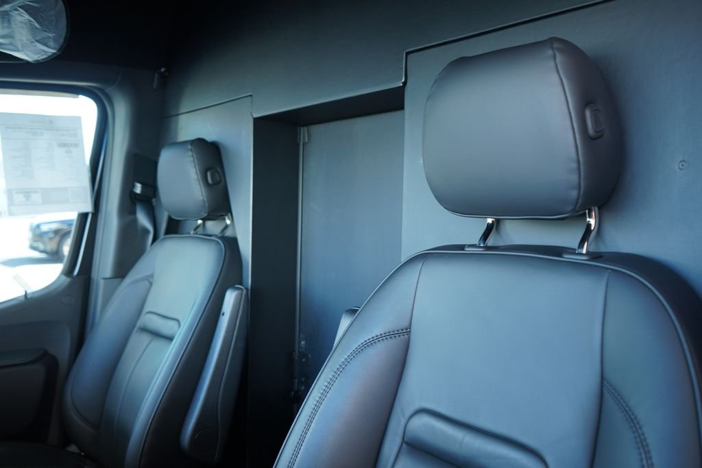 2022 Mercedes-Benz Sprinter Cargo Van Base - Photo 26