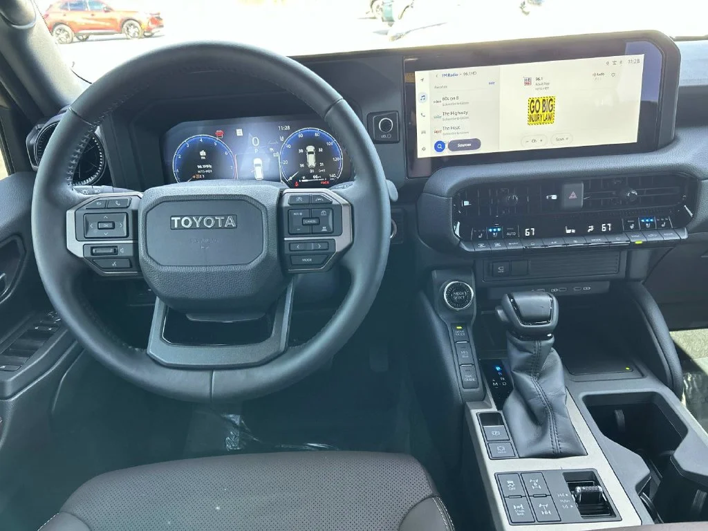 Used 2027  Toyota Base image 17
