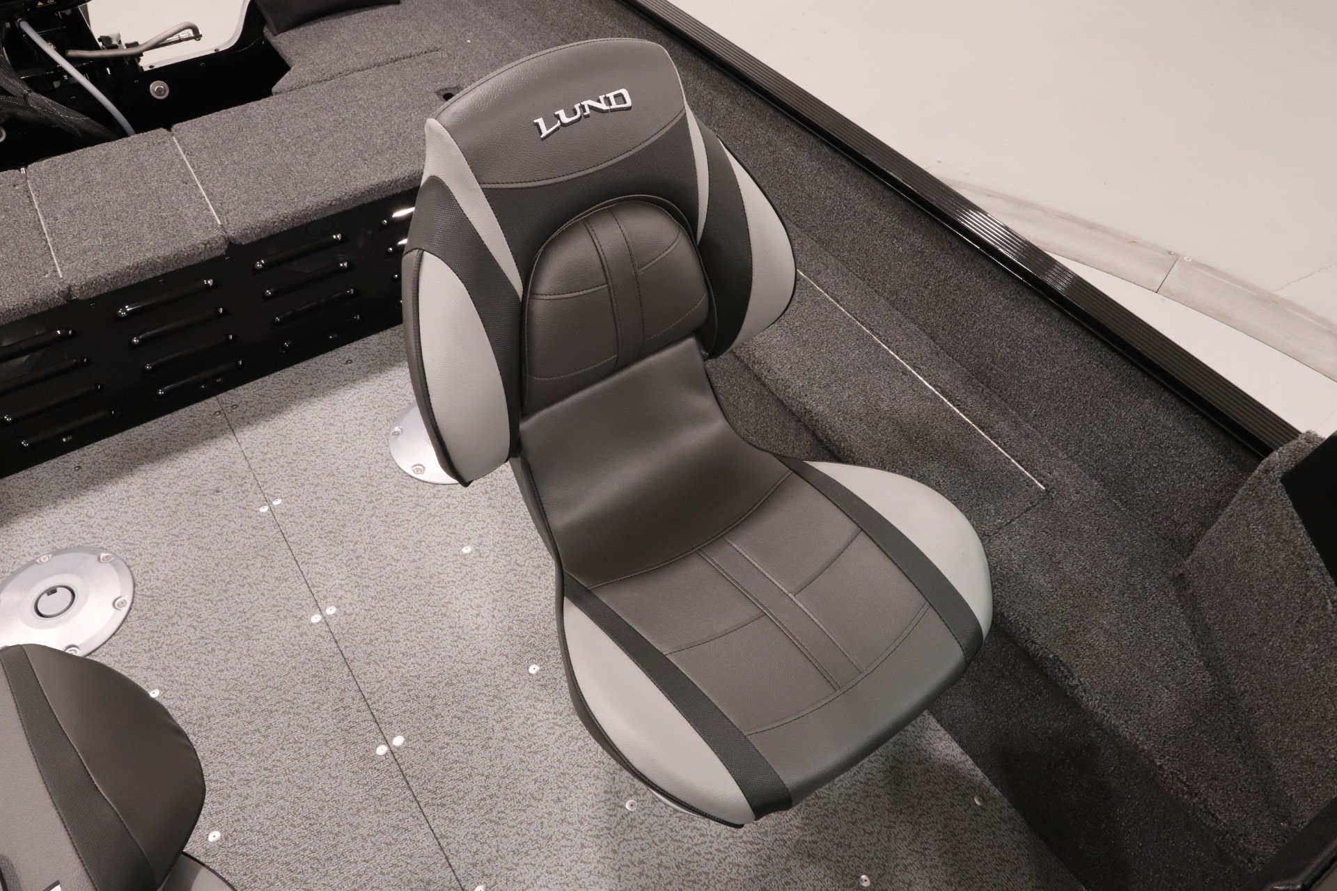 New 2025  LUND  image 33