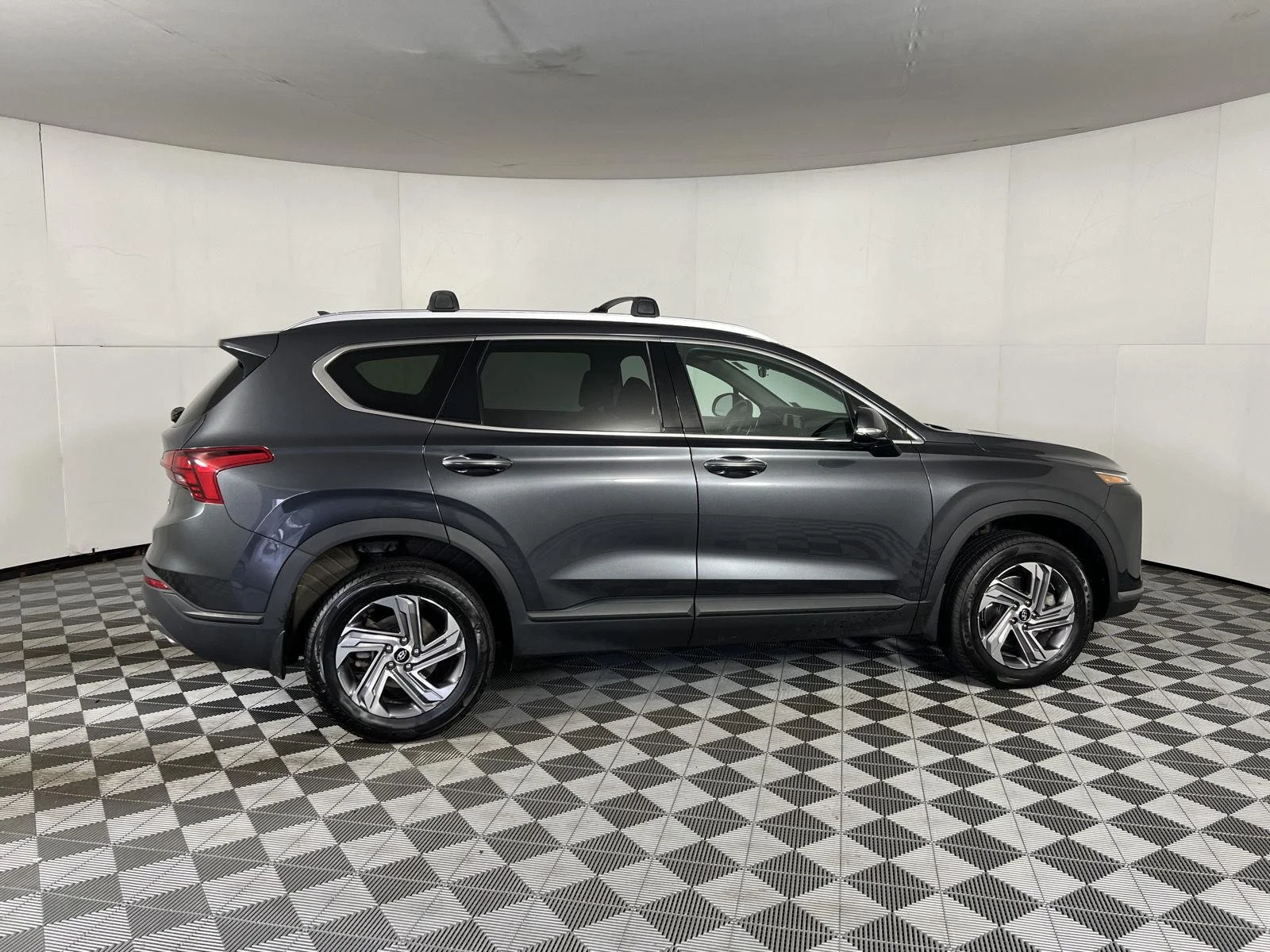 Used 2023 Portofino Gray Hyundai SEL image 10
