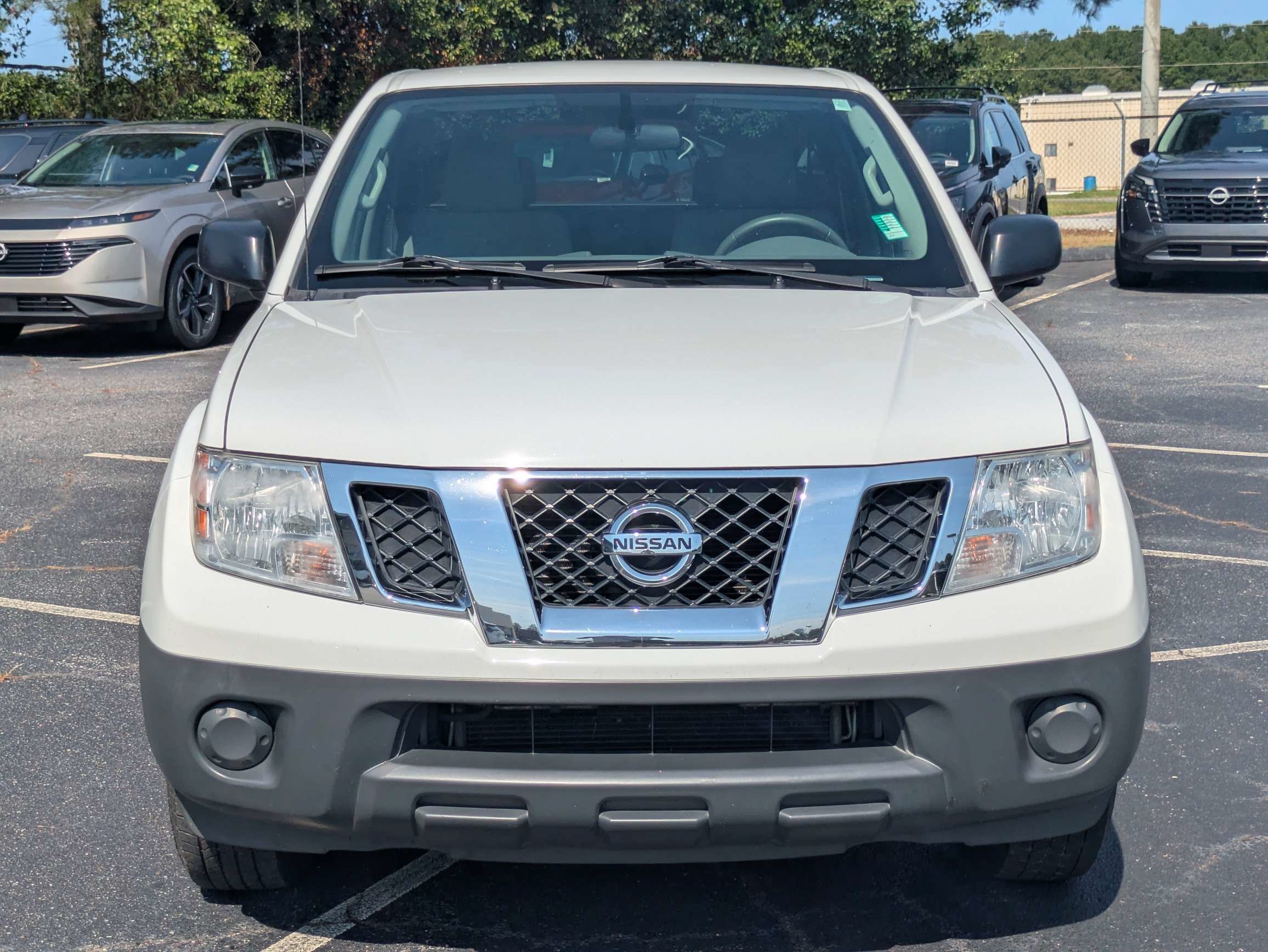 Used 2013 White Nissan S image 8