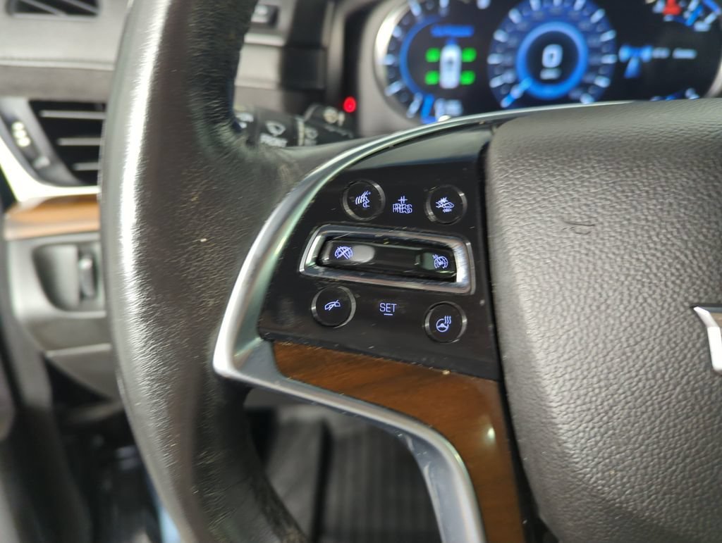 Used 2020 SHADOW METALLIC Cadillac Premium Luxury image 21
