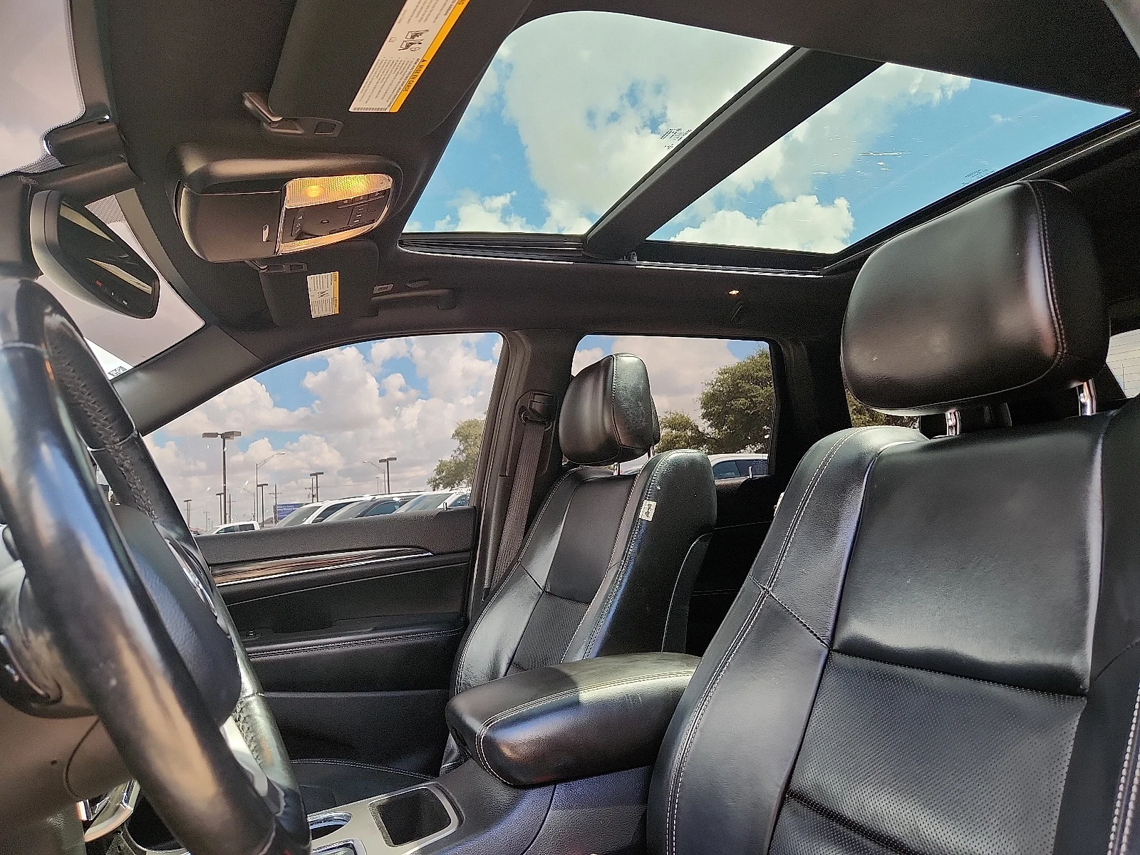 Used 2021 Gray Jeep Limited image 13