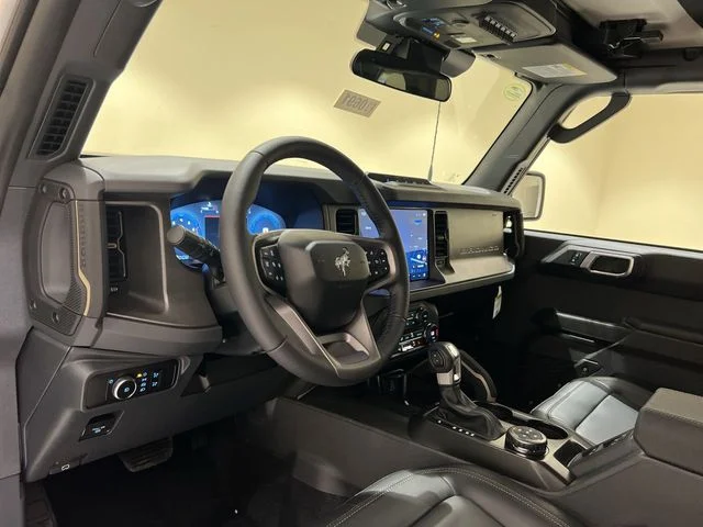 New 2026 Oxford White Ford Badlands® image 9