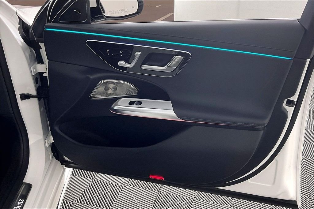 2026 Mercedes-Benz E-Class E350 - Photo 16