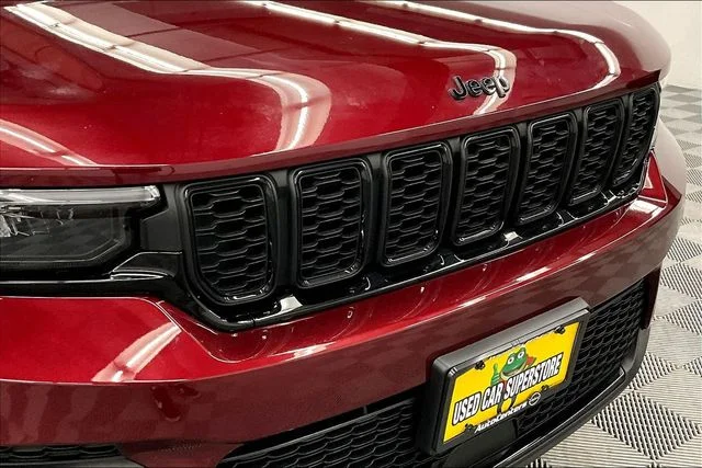 2025 Jeep Grand Cherokee Altitude - Photo 32
