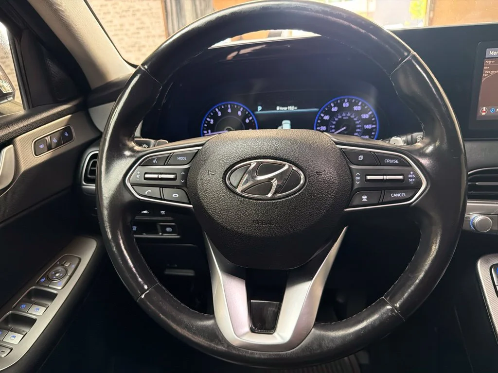 Used 2020 Sierra Burgundy Hyundai SEL image 21