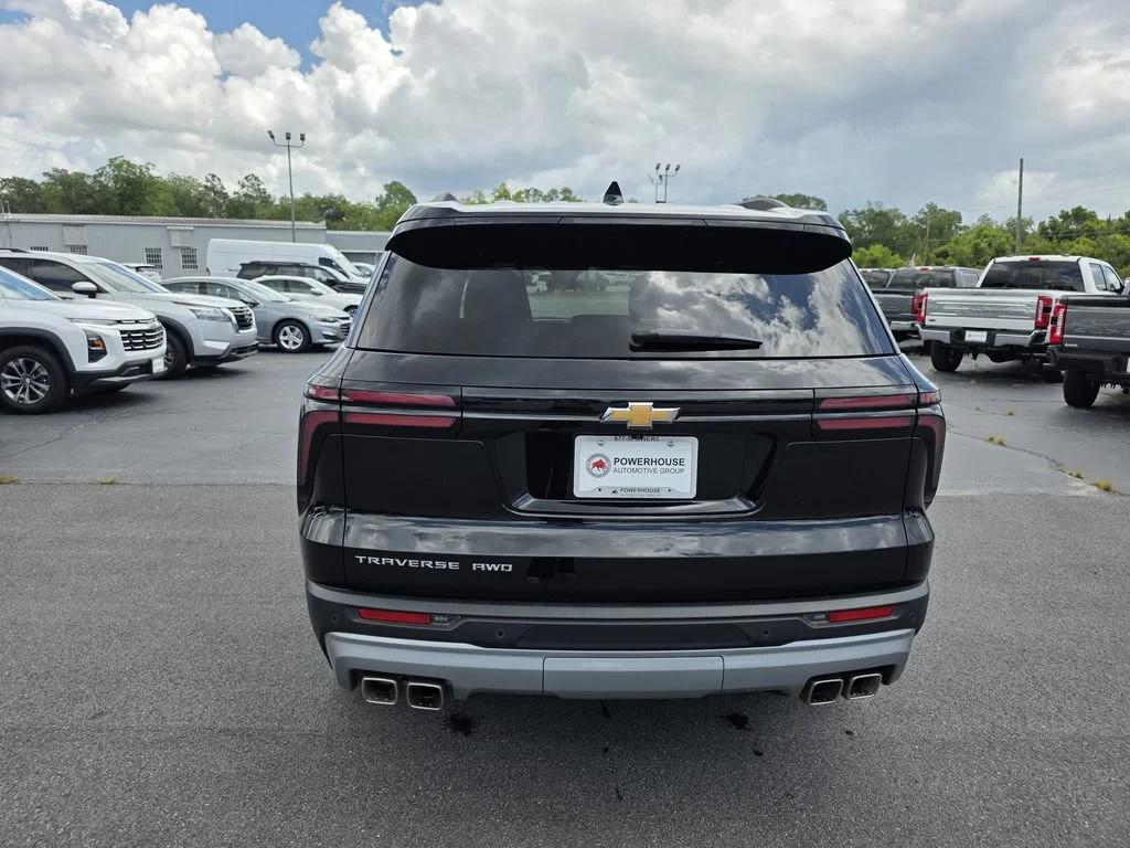 Used 2026 Mosaic Black Metallic Chevrolet LT image 4