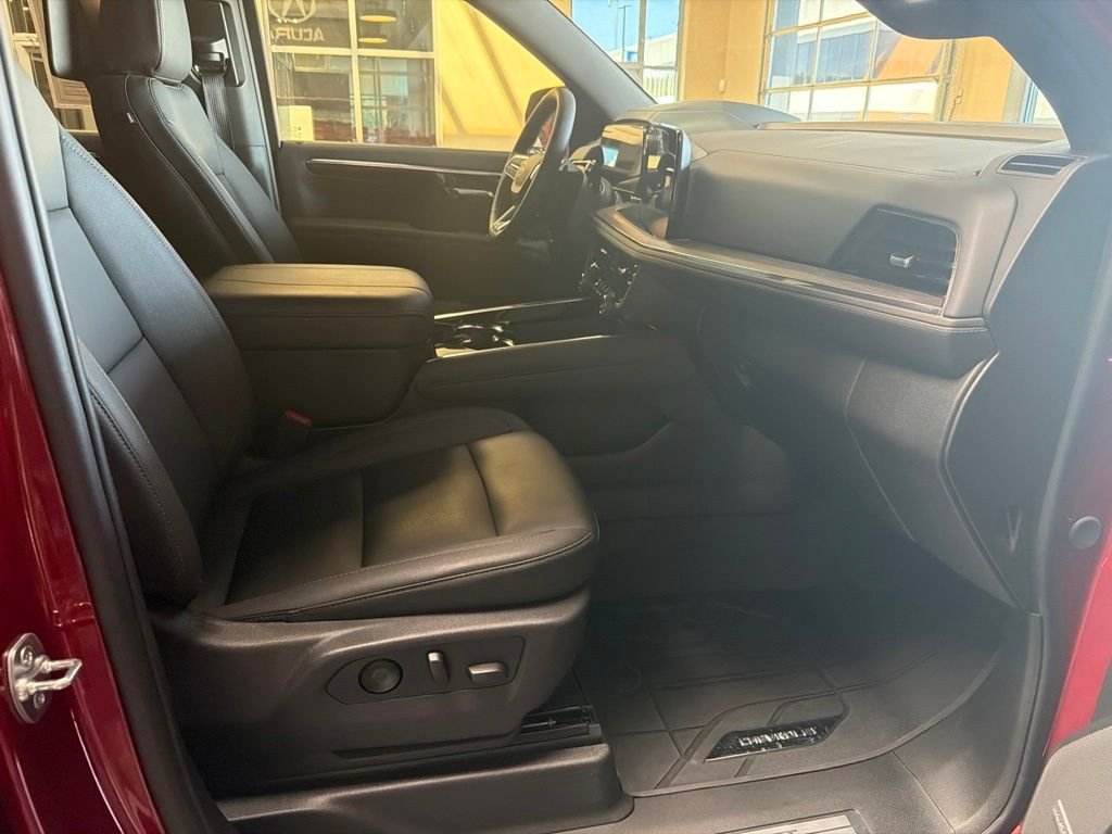 Used 2026 Red Chevrolet Z71 image 11