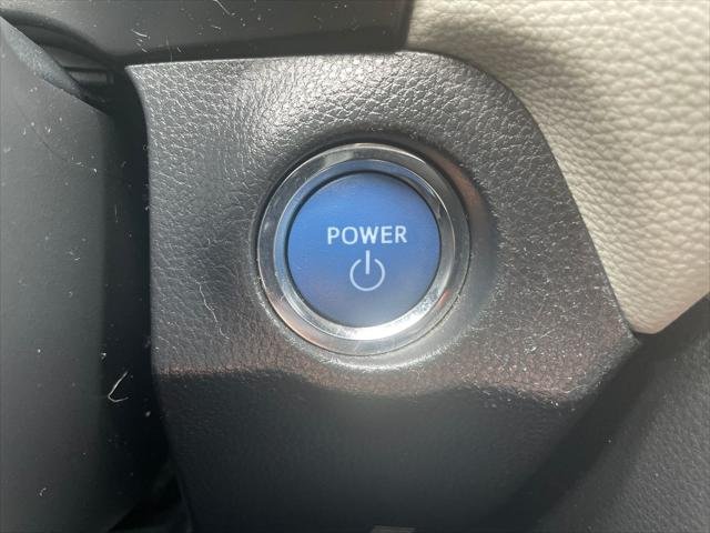 Certified Used 2021 RUBY FLARE PEARL Toyota  image 23