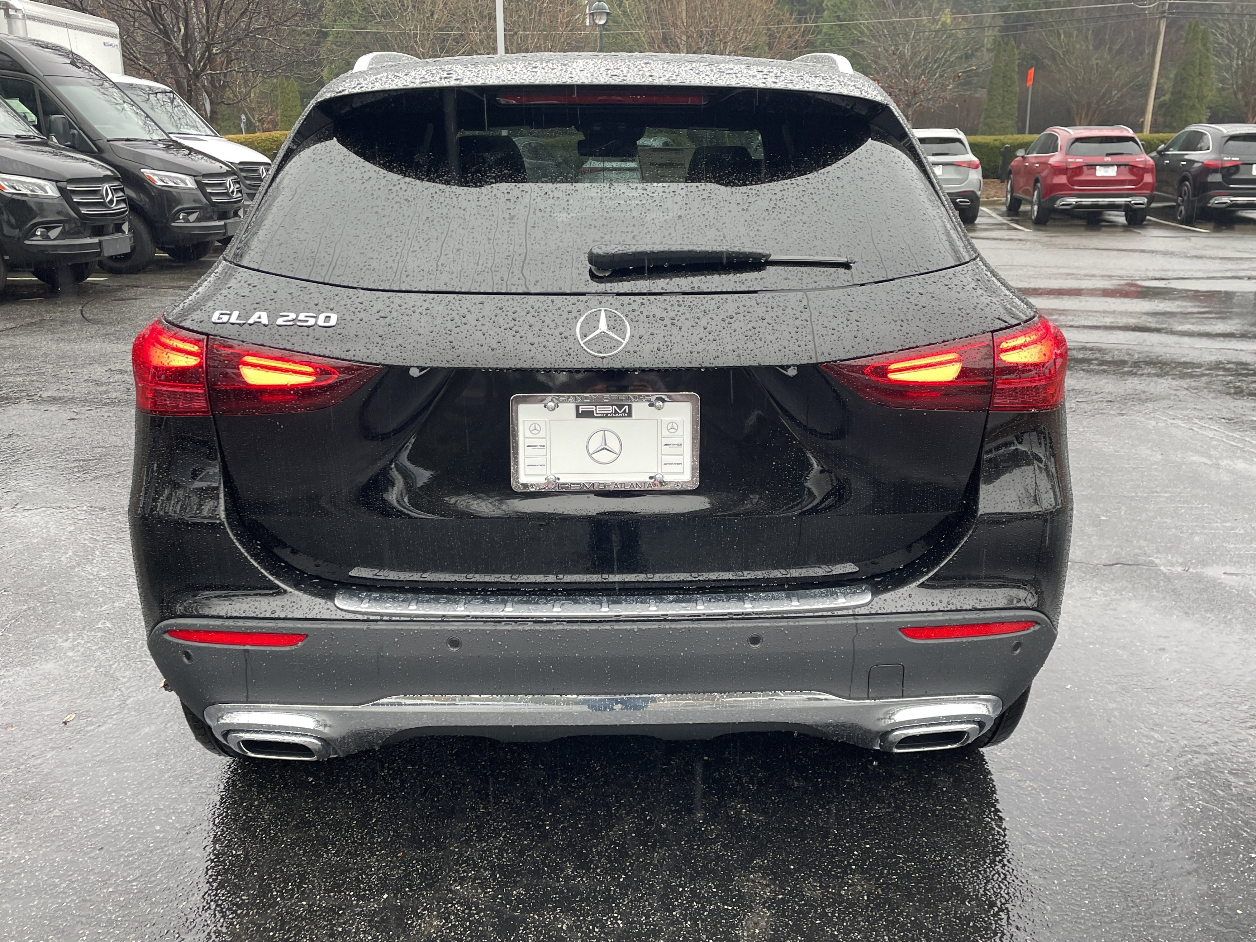 New 2026 Night Black Mercedes-Benz GLA 250 SUV image 7
