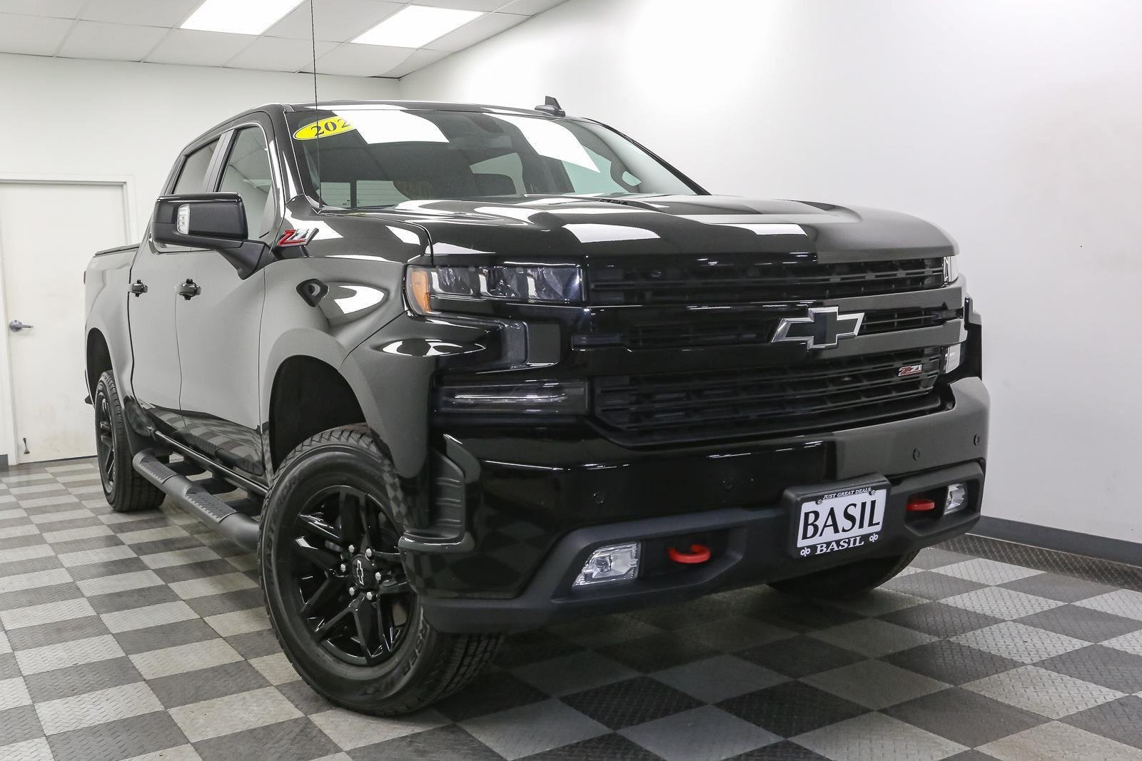 Used 2021 Black Chevrolet LT Trail Boss image 2