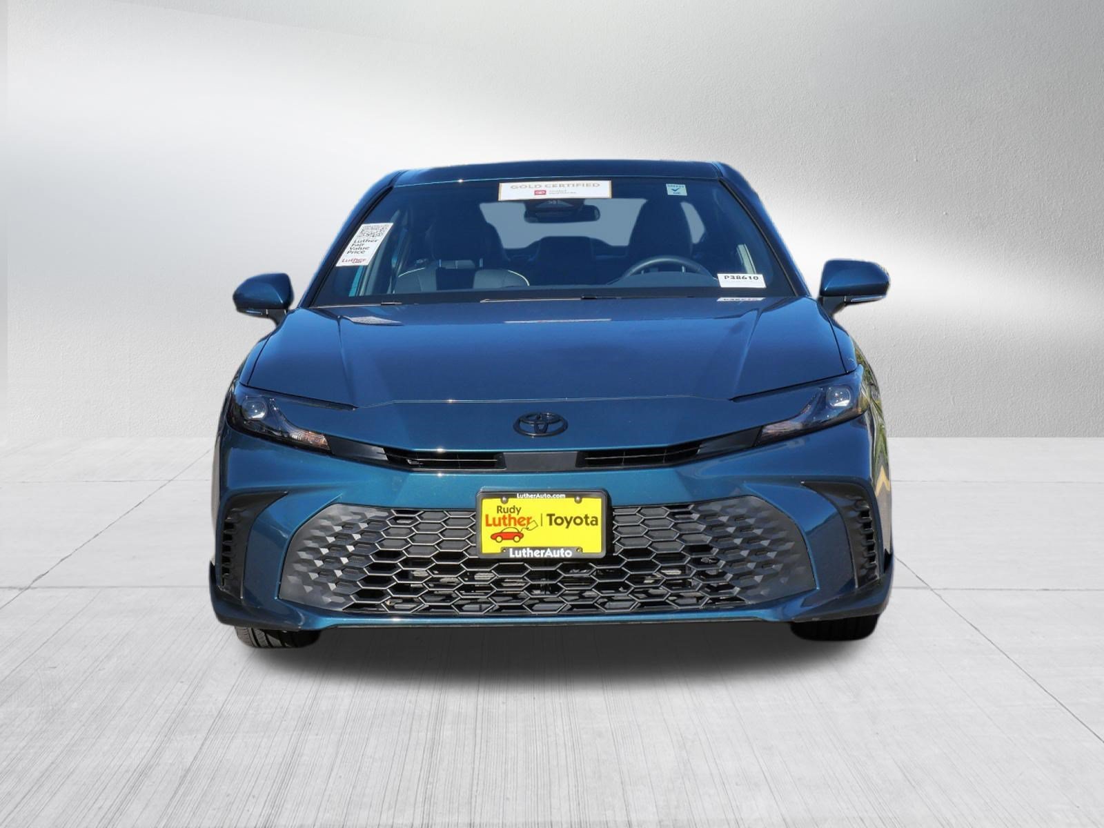Certified Used 2026 Ocean Gem Toyota SE image 2