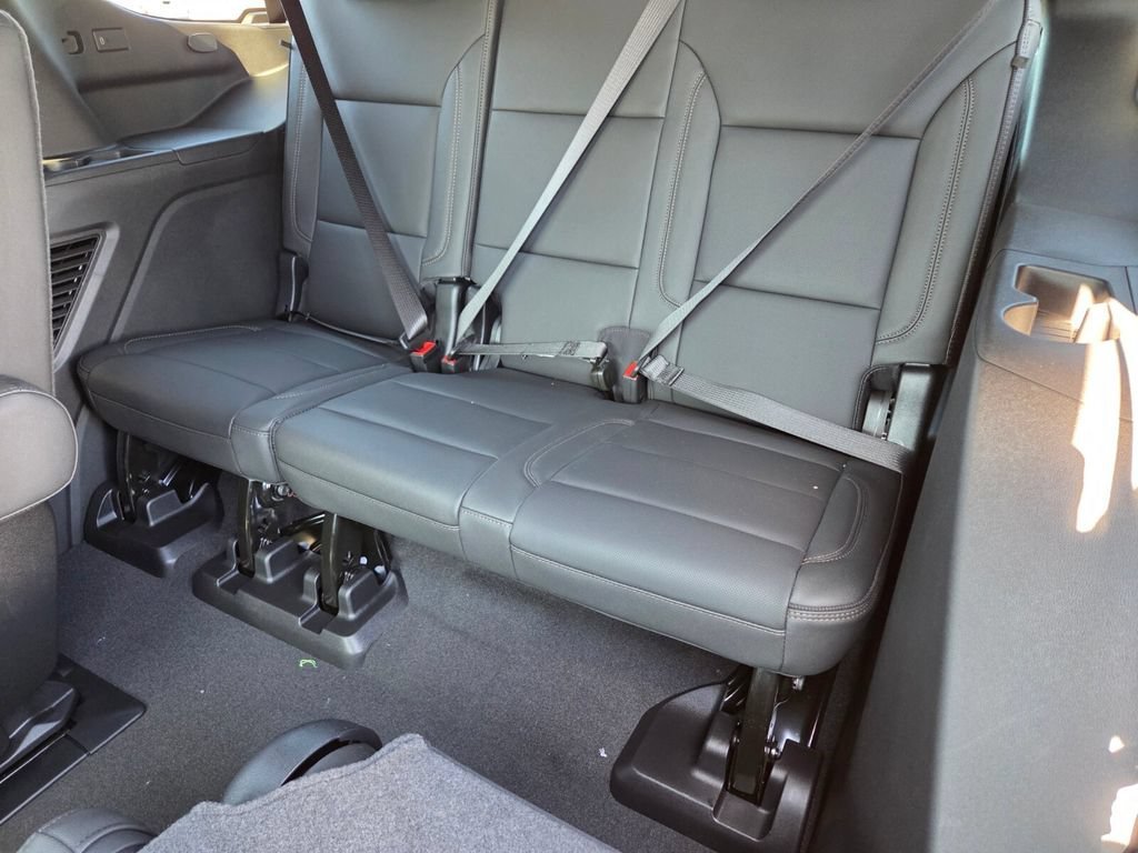 2026 Chevrolet Tahoe High Country - Photo 9