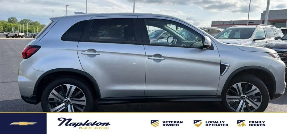 2025 Mitsubishi Outlander Sport 2.0 SE AWC CVT's photo