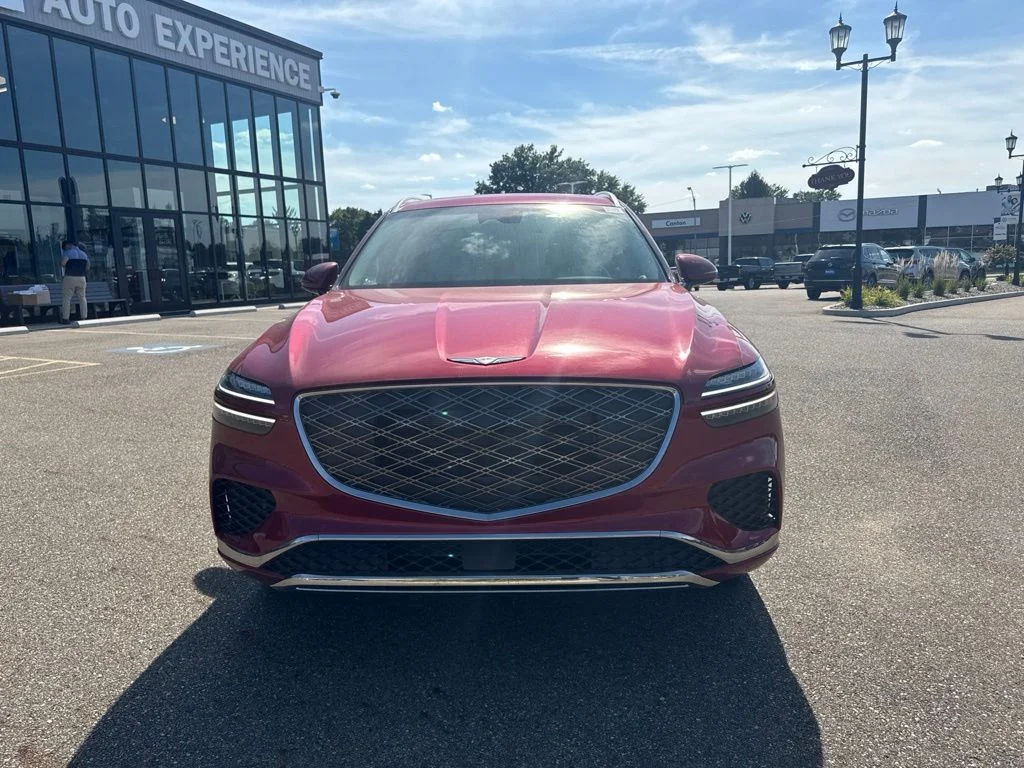 Used 2026 Red Genesis 2.5T Select image 3