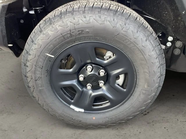 New 2026 Anvil Clearcoat Jeep 4-DOOR SPORT image 15
