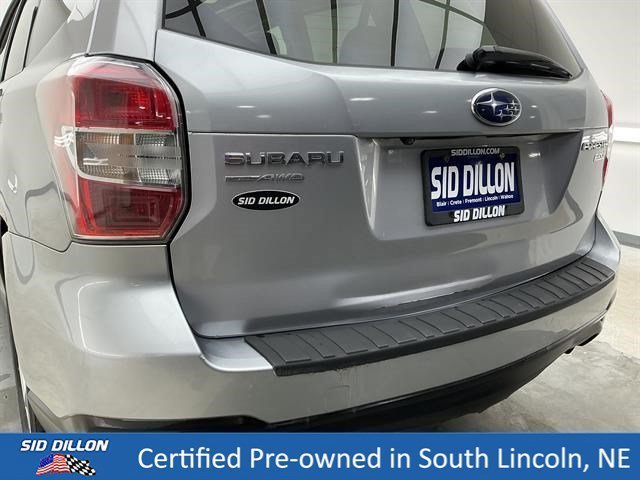 Used 2016 Ice Silver Metallic Subaru 2.5i Premium image 17