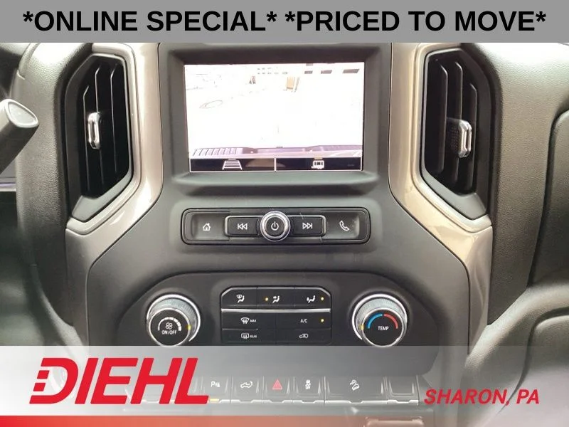 Used 2024 Gray Chevrolet Custom image 31