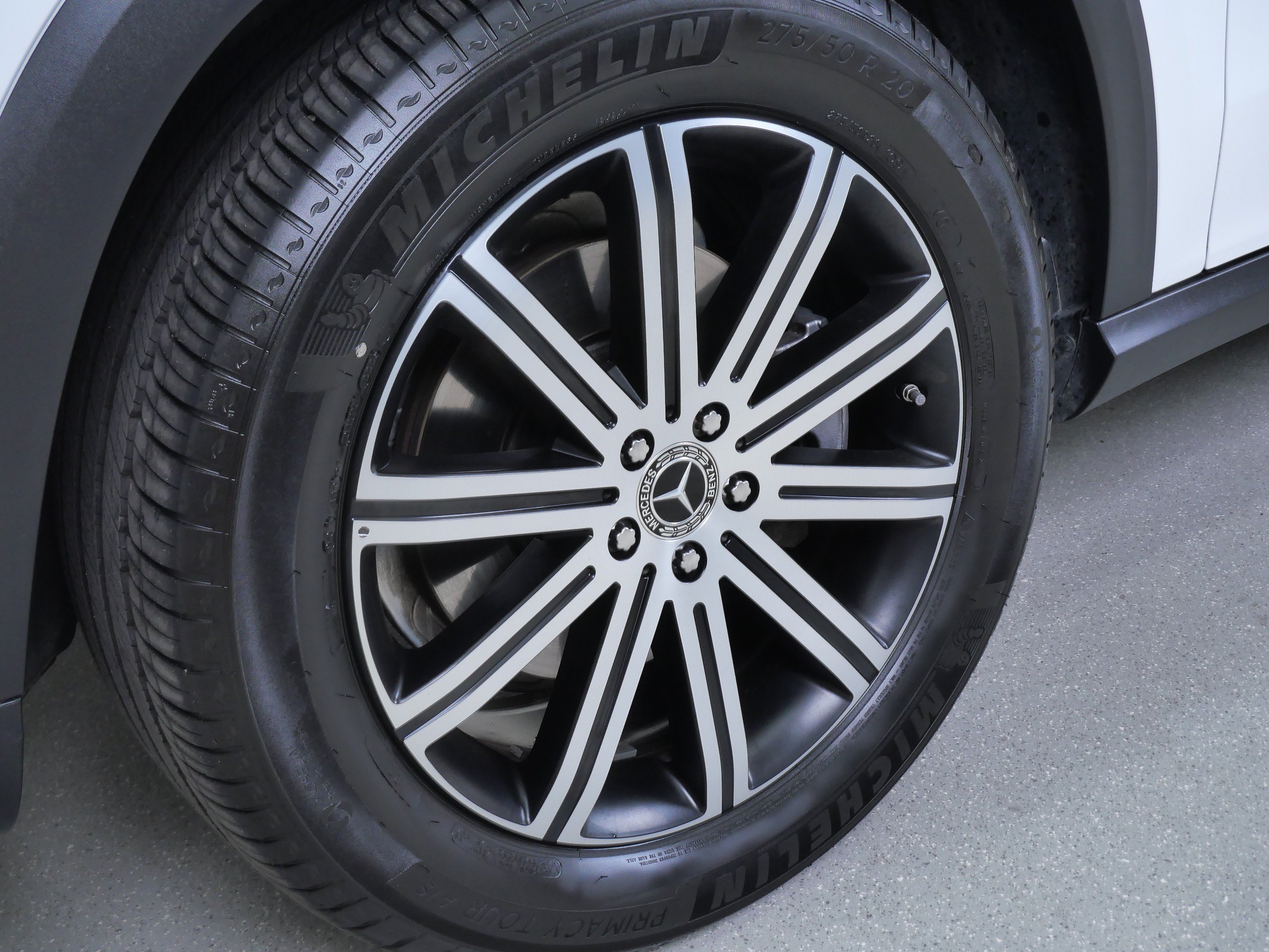 Certified Used 2026 Polar White Mercedes-Benz GLE 350 image 13