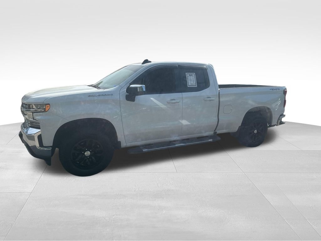 Used 2020 White Chevrolet LT image 3