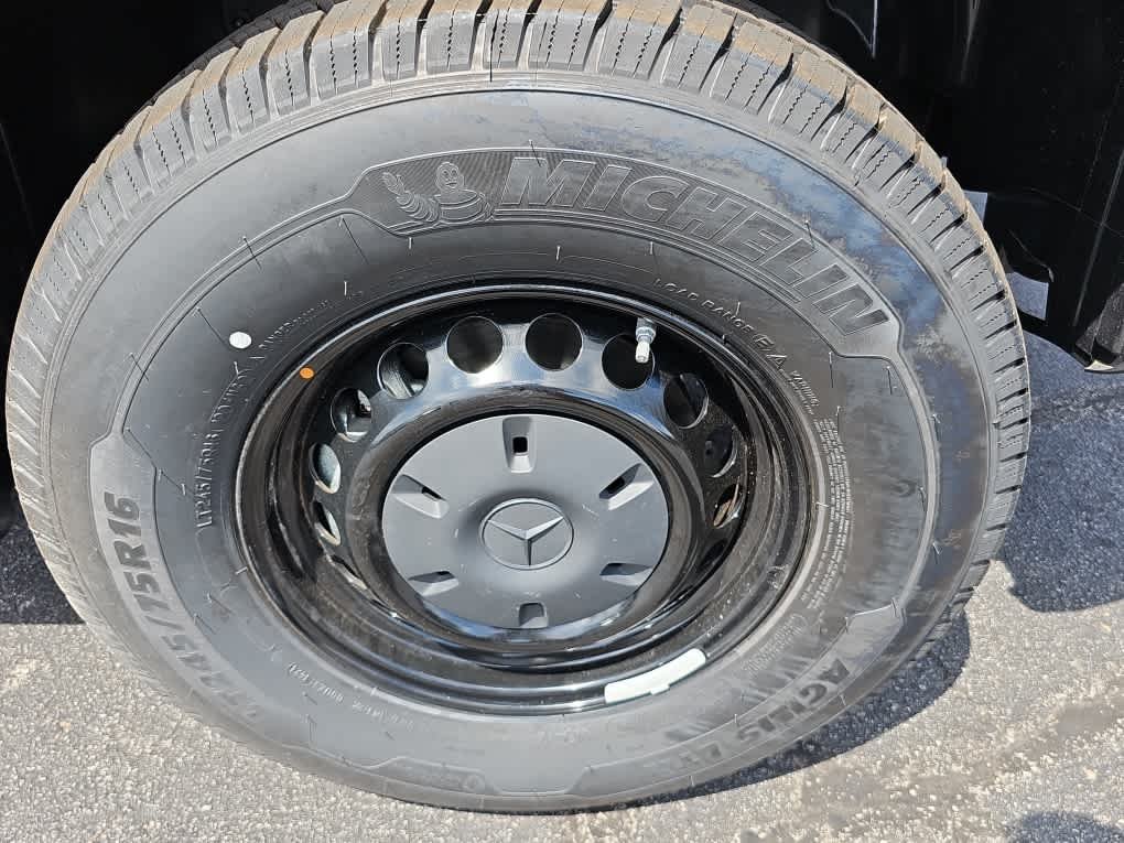 2025 Mercedes-Benz Sprinter Cargo Van Base - Photo 7