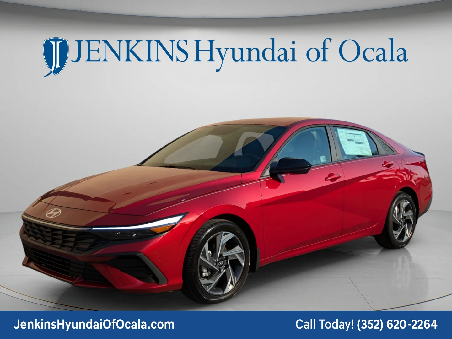 Used 2025 Ultimate Red Hyundai SEL Convenience image 7