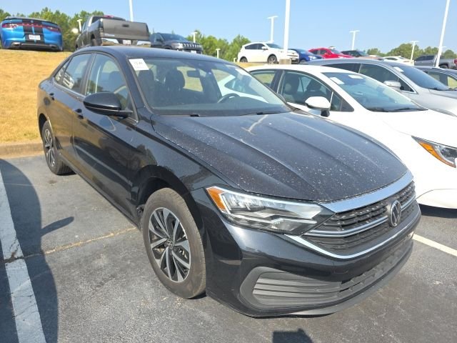 Used 2024  Volkswagen 1.5T S image 3