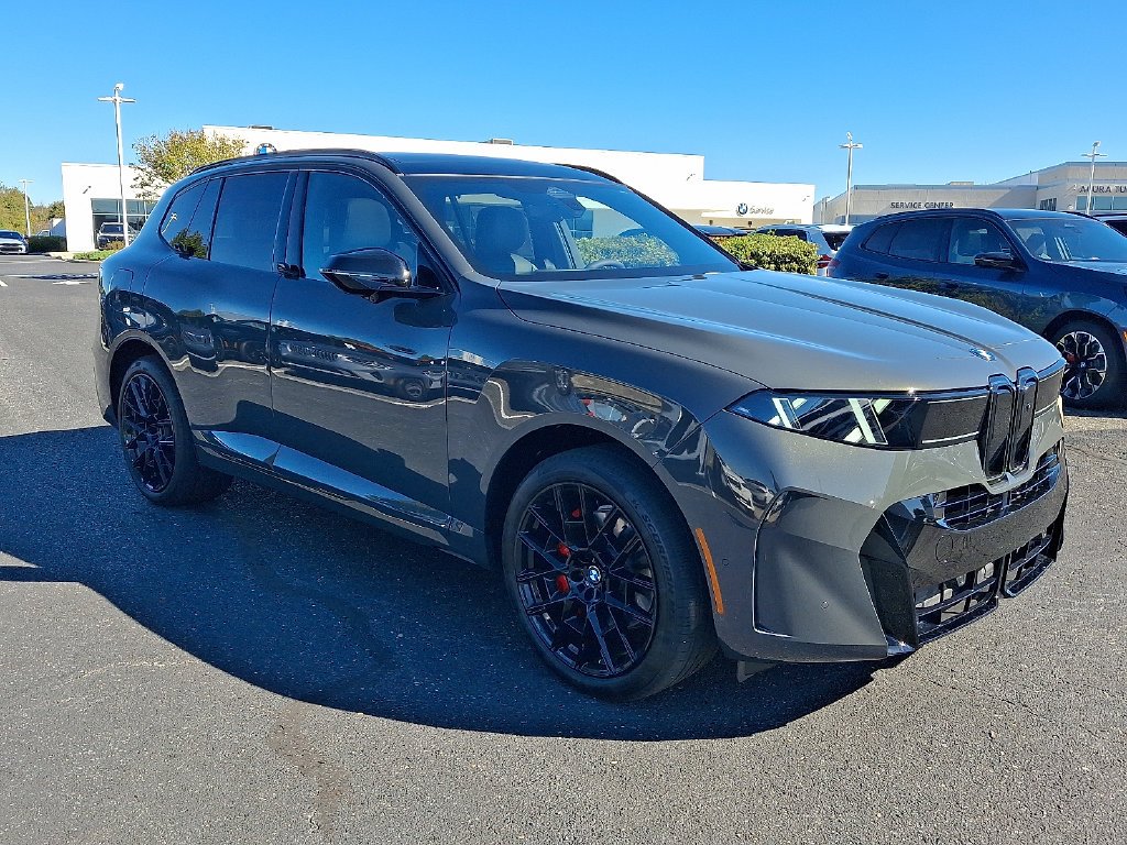 New 2027 Dravit Grey Metallic BMW  image 2