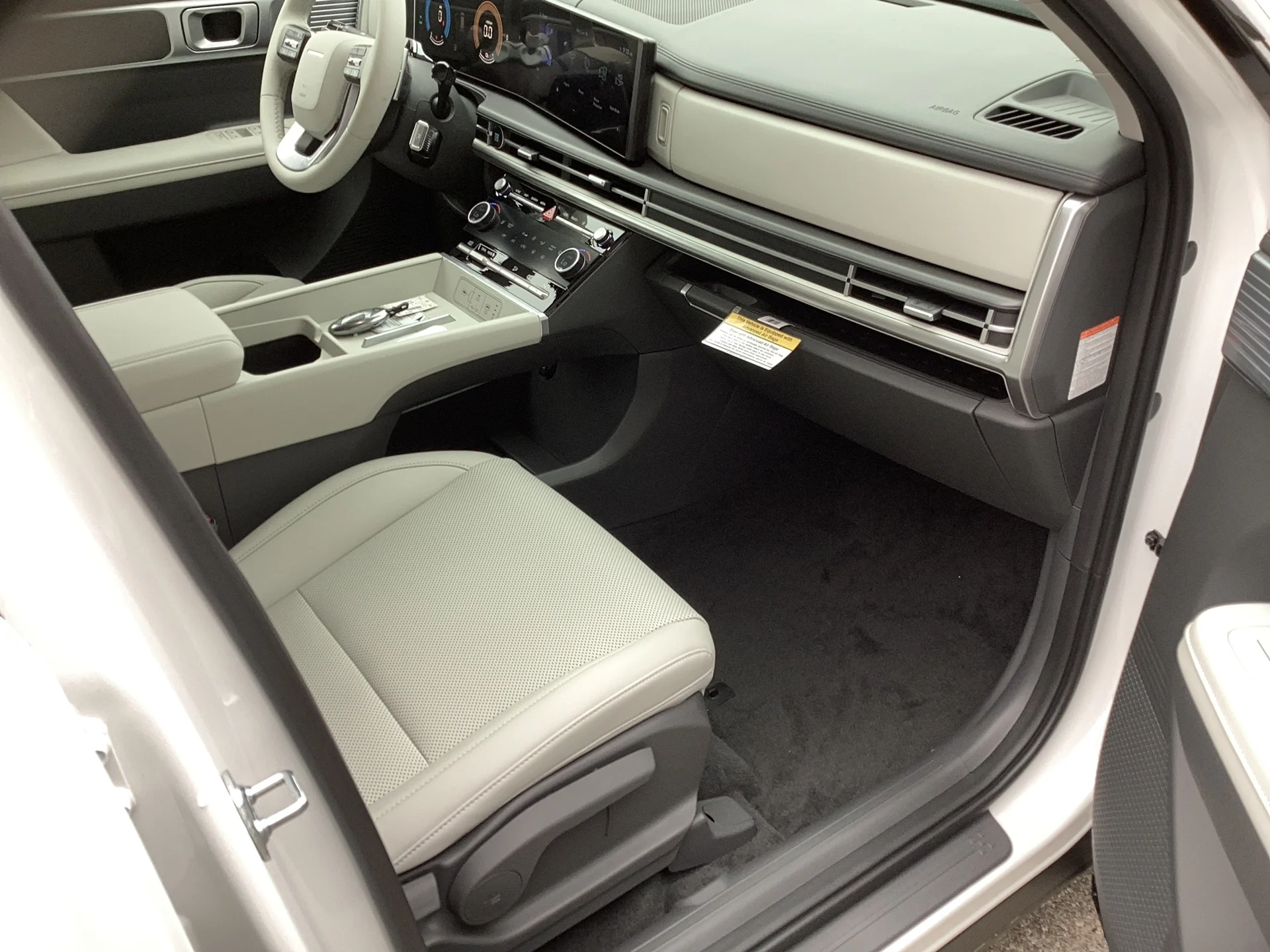 New 2026 Serenity White Pearl Hyundai SEL image 6