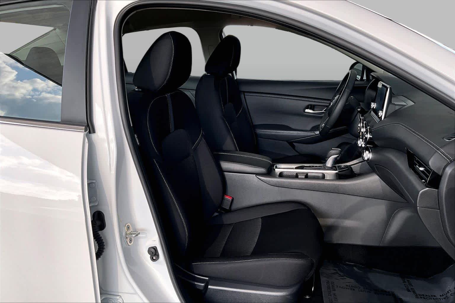 Certified Used 2025 Fresh Powder Nissan SV image 9